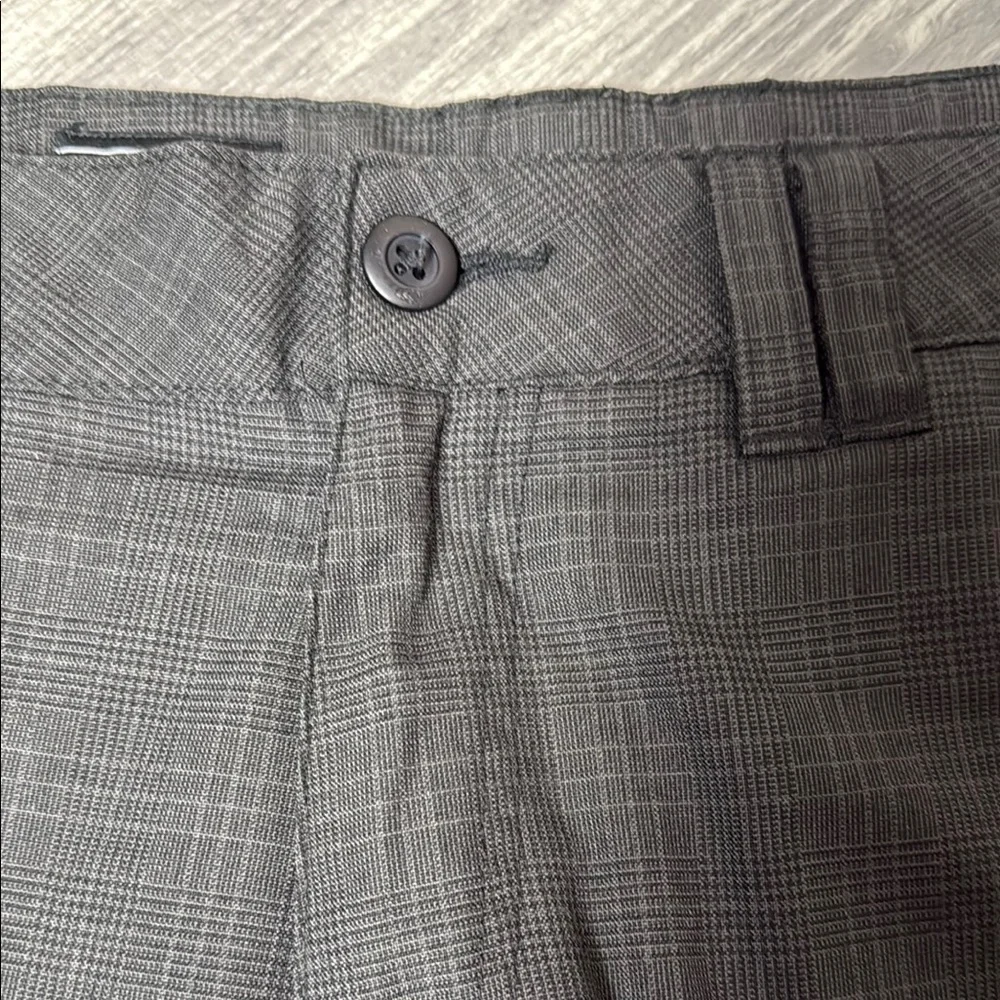 Men's O’Neill Black Checkered Shorts Size 36